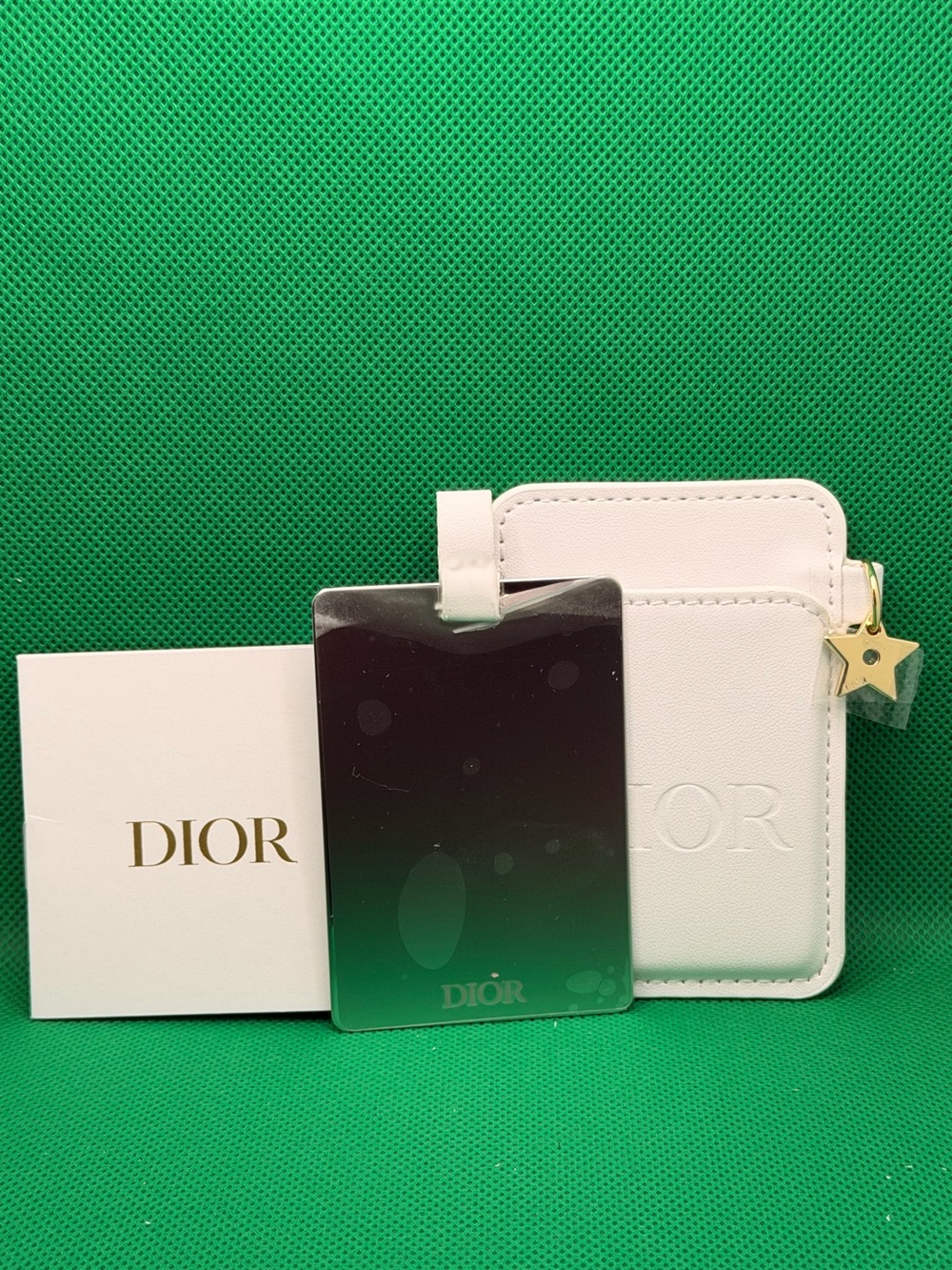 CHRISTIAN DIOR PHONE ACCESORIES WHITE LEATHER WITH MIRROR